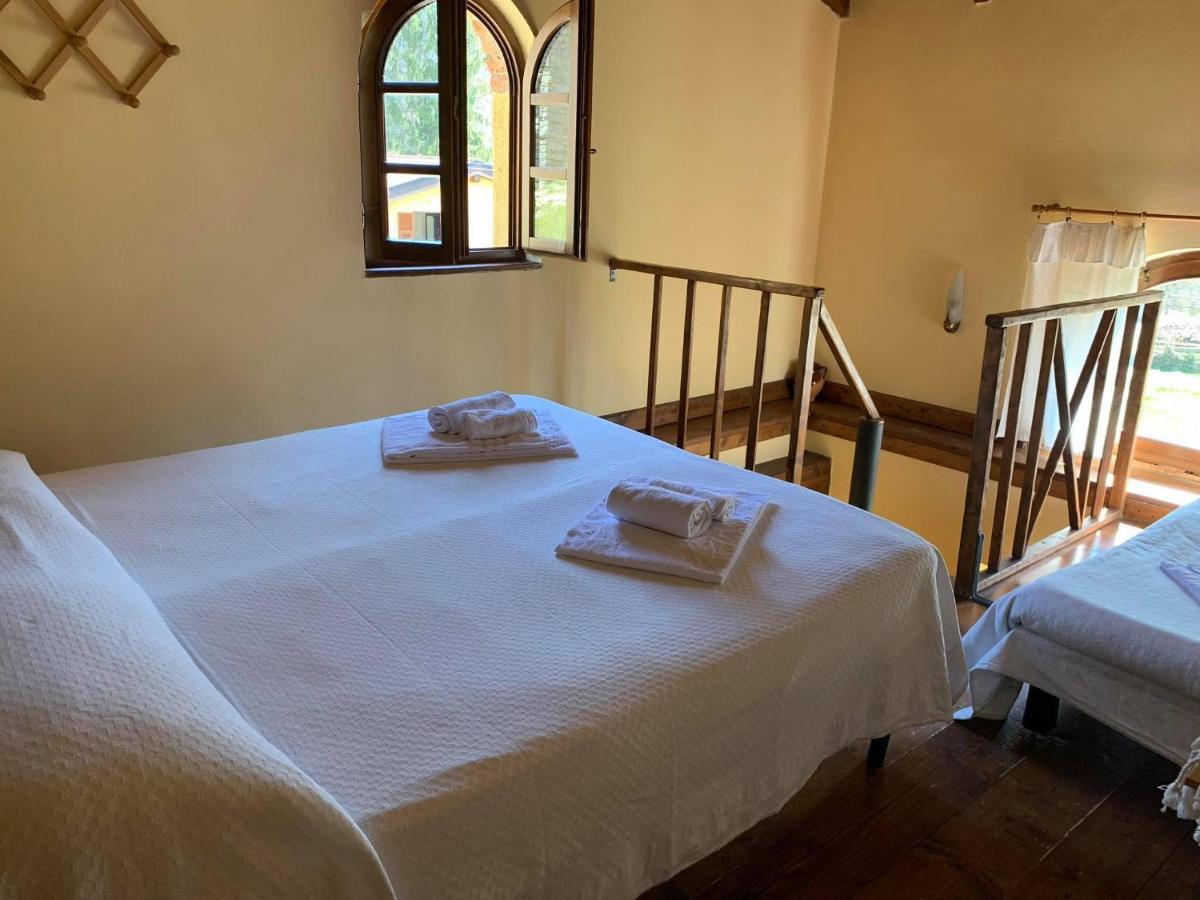 Agriturismo Il Poderetto Licciana Nardi Exteriör bild