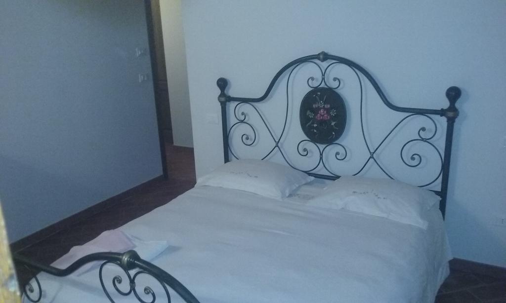 Agriturismo Il Poderetto Licciana Nardi Rum bild